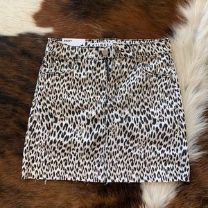Leopard cut off skirt